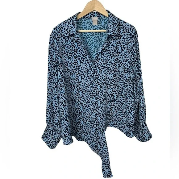 Chico’s • Animal-Print Side-Tie Shirt - Picture 4 of 10